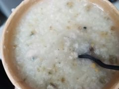 皮蛋瘦肉粥-三米粥铺(万松园店)