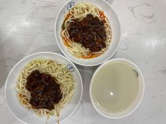 炸酱面-李与白包子铺(桐梓林店)