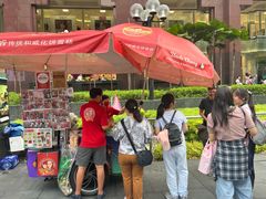 -詹爷爷乌节路街头冰淇淋