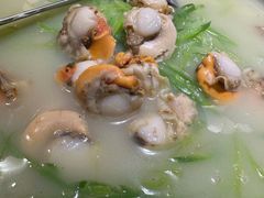 -大胡同天津菜·海肠捞饭·津门皮皮虾锅贴一绝(西姜井店)