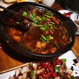 牛尾锅仔:味道普通,牛尾不入味