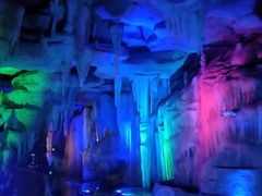 -泰安地下龙宫景区