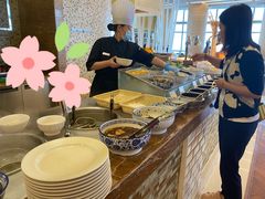 自助取餐区-湖景知味西餐厅•自助餐• 轻食(南京金茂威斯汀大酒店)