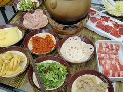 -碰湘地·鲜切牛肉麻辣烫(新世纪家园店)