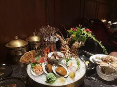 -半岛翡丽海鲜自助餐厅(观风亭店)