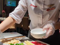 -海底捞火锅鲜切牛肉主题店(长寿路店)