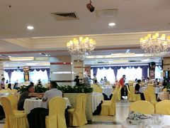-御满江海鲜酒家(洛溪新城店)