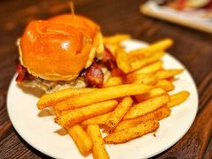 -瑞食酒馆 La Taverne Suisse