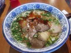 牛骨清汤牛肉面-白金成(珠江路店)