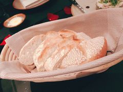 餐前面包-上海苏宁宝丽嘉酒店·Cafe Bellagio西餐厅
