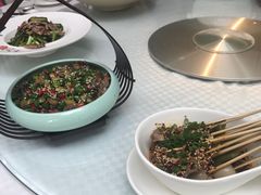 -渝半城经典川粤菜(重庆天地店)