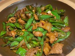 -吃饭皇帝大土家民族菜(正大广场店)
