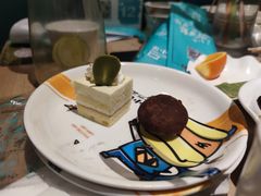 -小鱼小牛·鱼牛干锅·脆鱼火锅(世欧广场店)