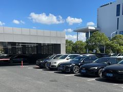 -上海永达奥诚奥迪4S店(申江路店)