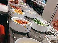 -龍歌自助小火锅(芝罘万达店)