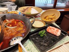 -鸿姐老火锅(静安店)