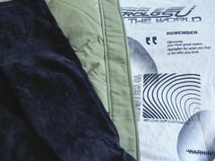 -i·t blue block(杭州湖滨银泰in77B区店)