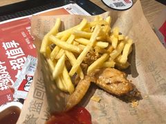 -肯德基(西影路店)