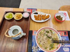 -哈灵现炒本帮面(宁波路店)