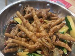 -江城燕子大排档(江汉路步行街店)