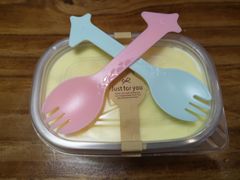 -蜜蜂小象·榴莲千层蛋糕(时代汇11栋店)