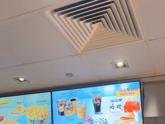 -麦当劳(红旗路店)