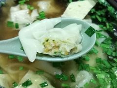 -老新隆牛肉锅贴(新街口店)