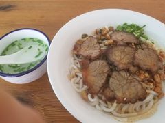 -牛八宝桂林米粉(八里庄店)