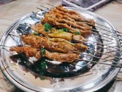 -江城燕子大排档(江汉路步行街店)