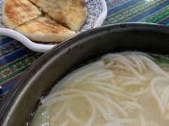 -桥香园过桥米线(国贸店)