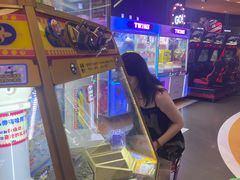 -爱玩嘉年华(龙湖杭州金沙天街店)