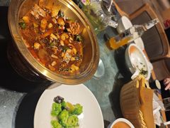 -鲁菜根·泰安菜(万达店)