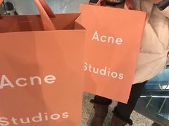 -Acne Studios(芮欧百货店)