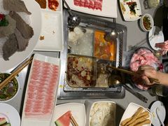 -海底捞火锅(关山保利店)