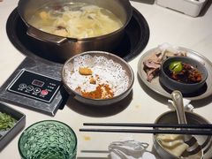 -喃喃椰·糟粕醋·椰子鸡火锅(七堡花园店)
