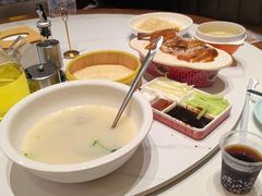 -梅利汴京烤鸭•开封豫菜地标店(东司门店)