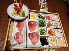 -芸南道·过桥米线(昆明老街旗舰店)