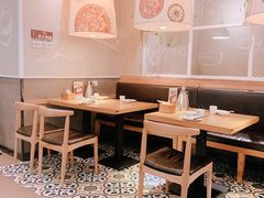 大堂-吕氏疙瘩汤·海鲜新鲁菜(凯德mall新都心店)