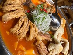 轰炸鱿鱼年糕锅-恩你小木屋·韩式料理(假日广场店)