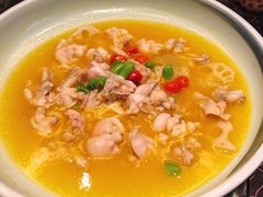 泰式酸汤牛蛙-杭州海华满陇度假酒店