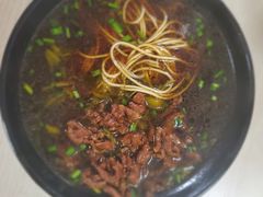 -小龙大肉面馆