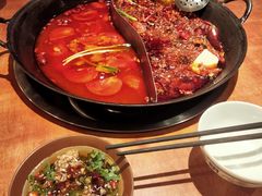 -周小明火锅(黑金冠社区店)