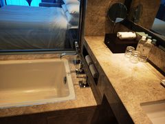 -上海宝华万豪酒店