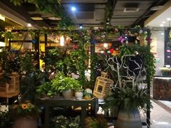 -舌尖上的食缘花园主题餐厅