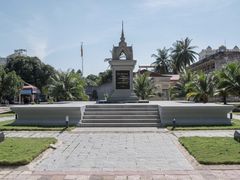 -吐斯廉屠杀博物馆