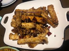 -梧桐树下(云锦世家店)