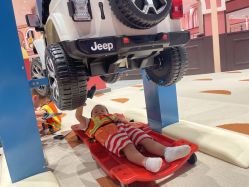 -奈尔宝家庭中心·亲子餐厅(鄞州万达店)