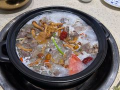 -九寨沟特色牦牛肉汤锅
