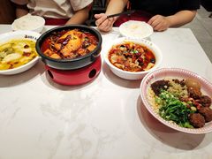 -渝是乎酸菜鱼(龙旗购物中心店)