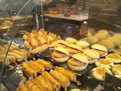 -巴黎贝甜(大宁国际商业广场店)